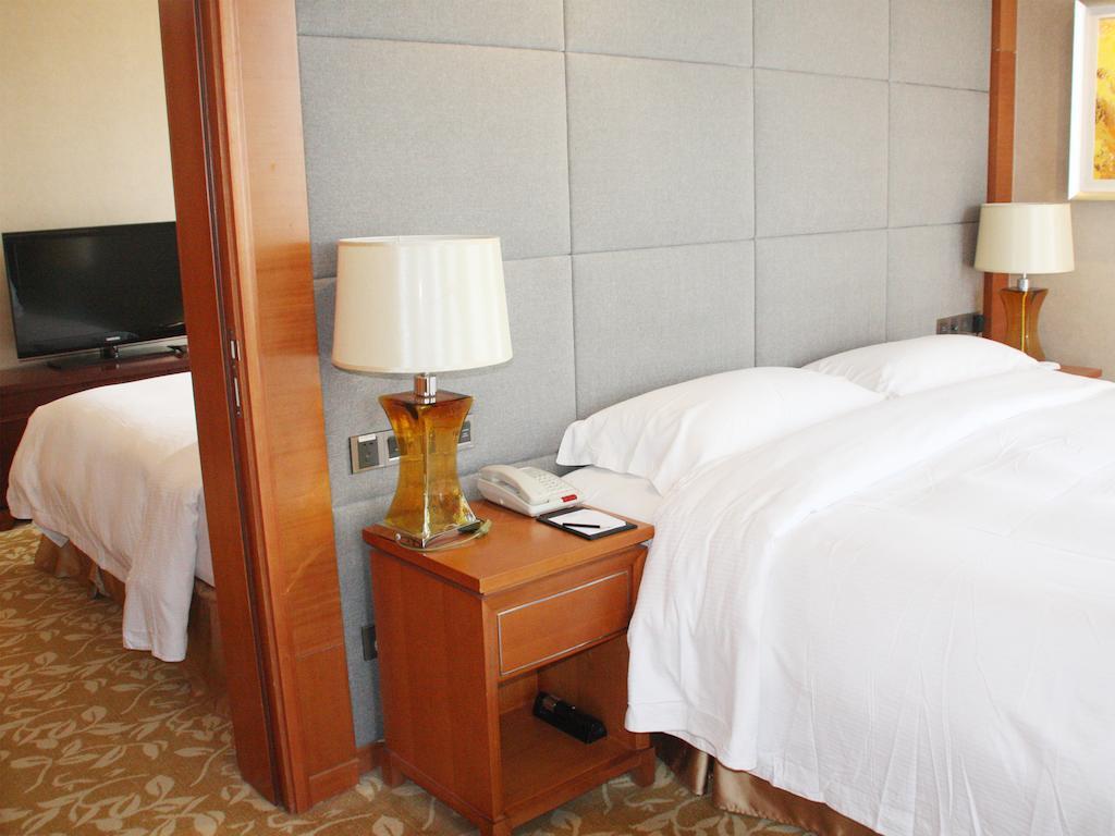 Howard Johnson Plaza Waigaoqiao Thượng Hải