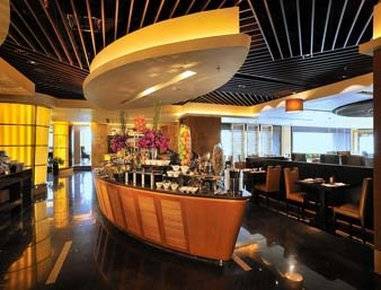Howard Johnson Plaza Waigaoqiao Khách sạn